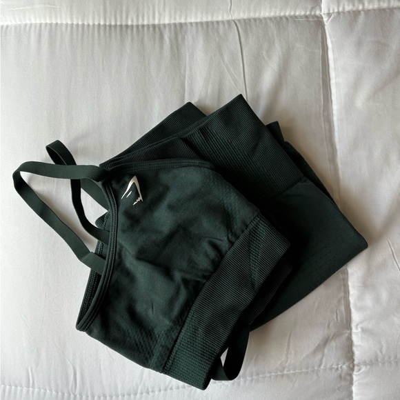 Gymshark Vital Athletic Shorts and Sports Bra Set - Woodland Green Marl - Picture 6 of 8